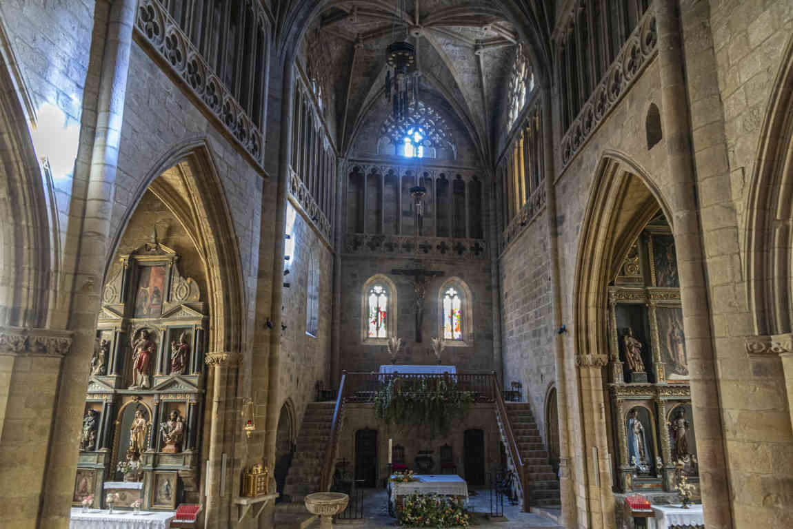 Guipúzcoa - Getaria 13 - iglesia de San Salvador.jpg